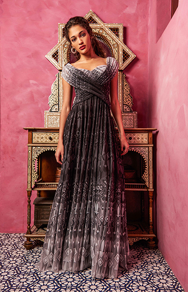 MOSAIC PRINT DRAPED MESH CAP-SLEEVE GOWN