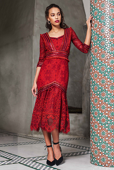 GLASS WINDOW MOTIF GIMP LACE ELBOW SLEEVE MIDI DRESS WITH FRINGE TRIM DETAIL