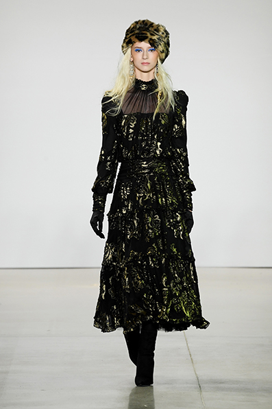Look 12