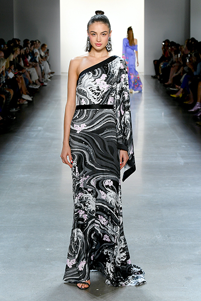 BLACK HOKUSAI WAVE PRINT CREPE ONE SLEEVE GOWN WITH RIBBON BELT DETAIL