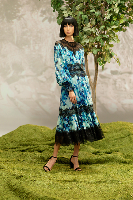 BLUE FLORAL GARDEN PRINT PLEATED CHIFFON AND LACE TRIM BISHOP SLEEVE MIDI DRESS